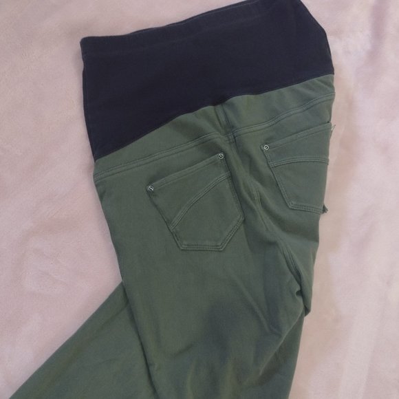 Maternity jeans - Picture 2 of 2